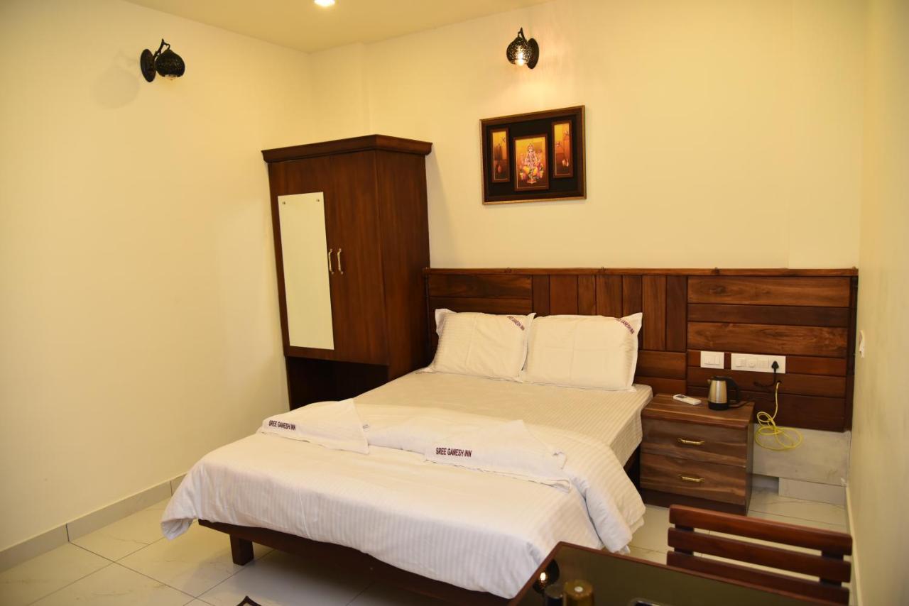 Sree Ganesh Inn Палні Екстер'єр фото