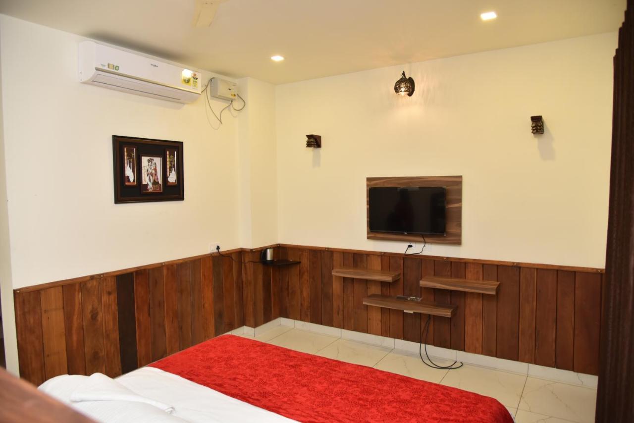 Sree Ganesh Inn Палні Екстер'єр фото
