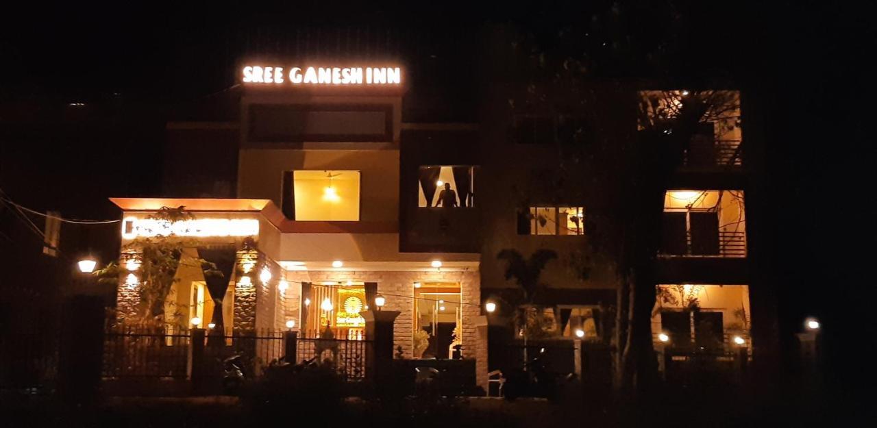 Sree Ganesh Inn Палні Екстер'єр фото