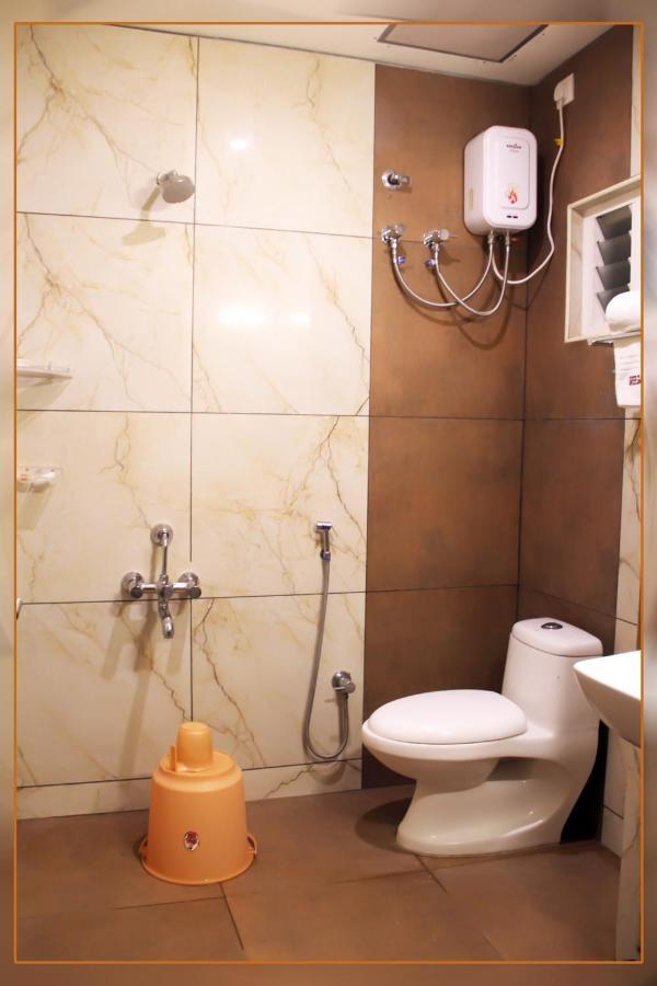 Sree Ganesh Inn Палні Екстер'єр фото